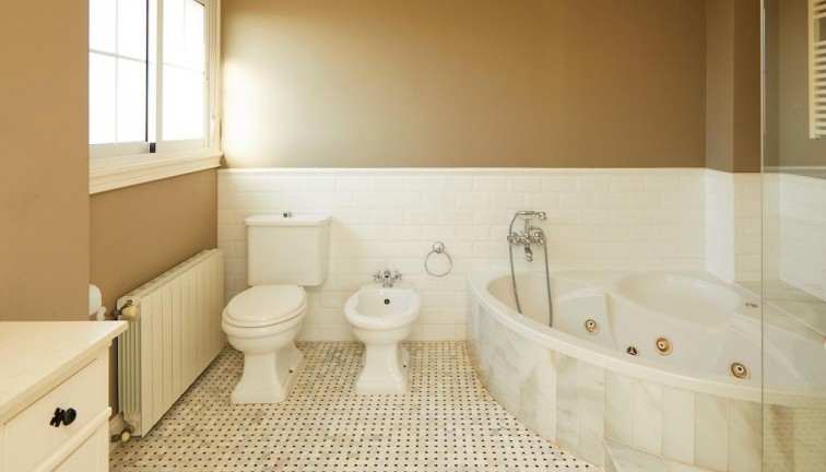 Jälleenmyynti - Erillistalo - Rojales - Centro de la Ciudad Quesada