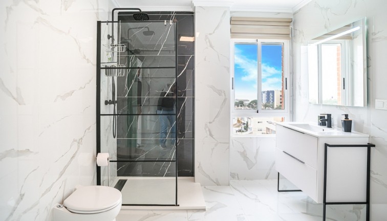 Resale - Apartment - Torrevieja - Punta Prima