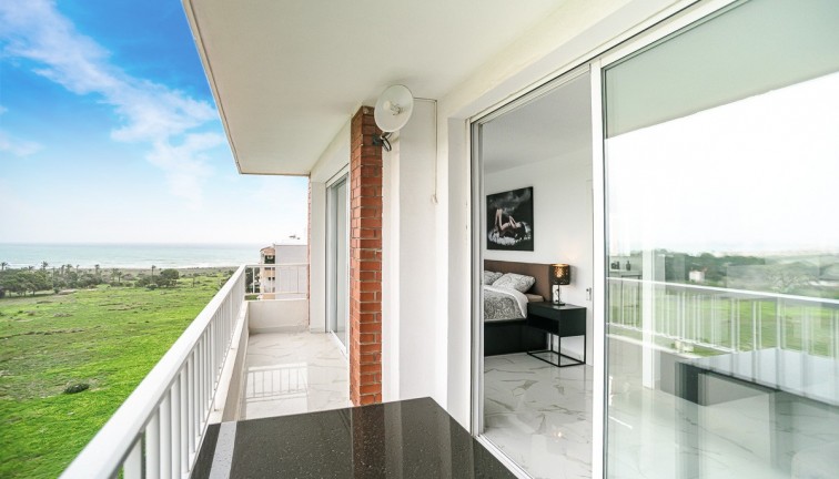 Resale - Apartment - Torrevieja - Punta Prima