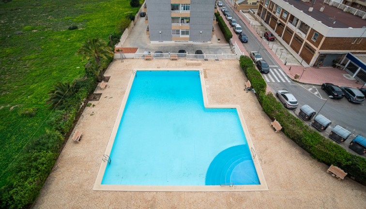 Resale - Apartment - Torrevieja - Punta Prima