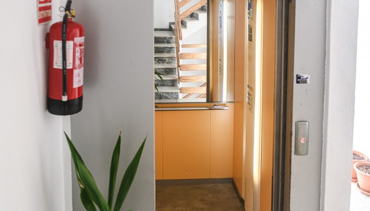 Resale - Apartment - Torrevieja - Punta Prima