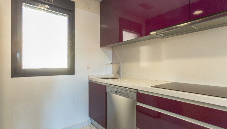 Resale - Bungalow - Los Altos