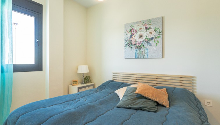 Resale - Bungalow - Los Altos