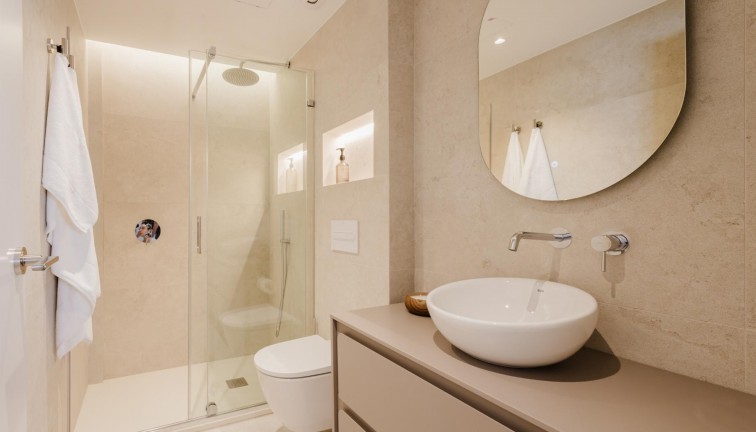 Resale - Apartment - Torrevieja - Acequion