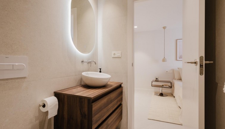 Resale - Apartment - Torrevieja - Acequion