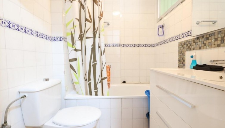 Jälleenmyynti - Asunto - Torrevieja - La veleta