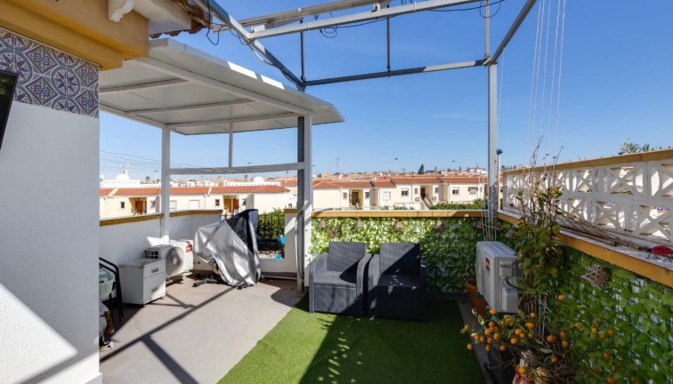 Reventa - Casa adosada - Torrevieja