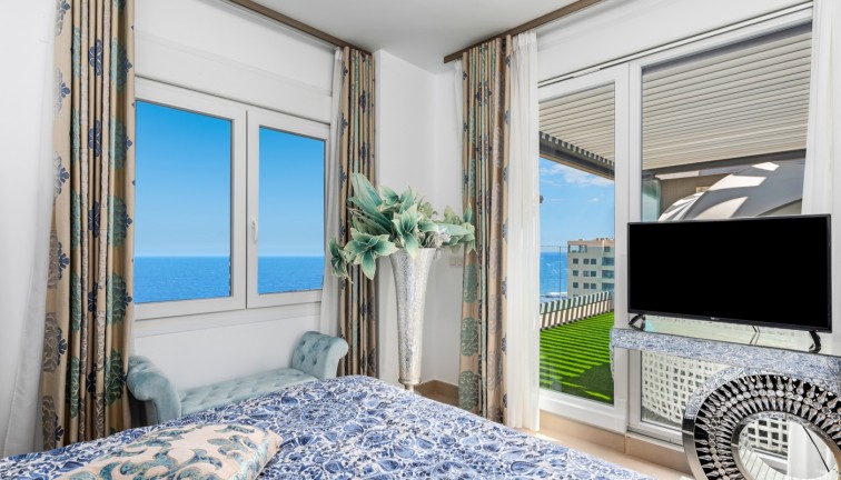 Reventa - Apartamento - Apartamento en el último piso - Orihuela Costa - Punta Prima