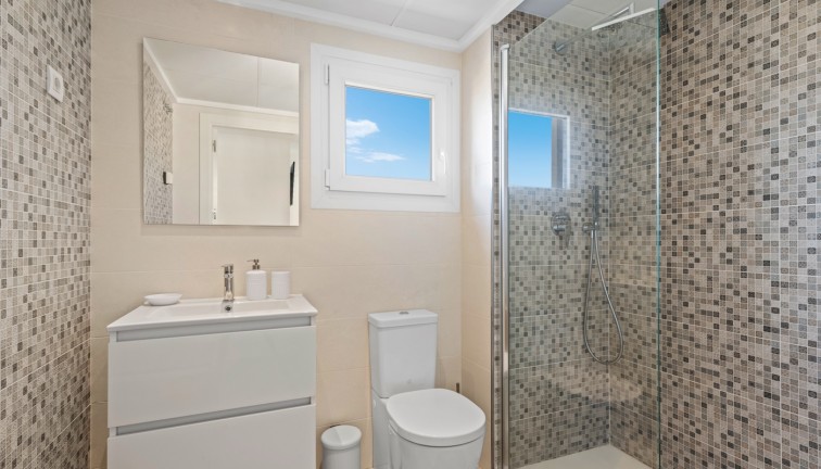 Reventa - Apartamento - Apartamento en el último piso - Orihuela Costa - Punta Prima