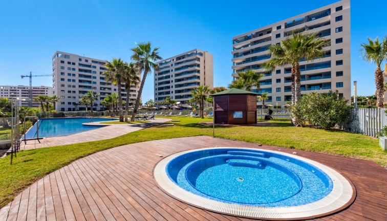 Reventa - Apartamento - Apartamento en el último piso - Orihuela Costa - Punta Prima