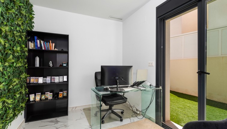 Reventa - Chalet - Los Montesinos - La Herrada