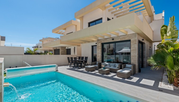 Reventa - Chalet - Los Montesinos - La Herrada