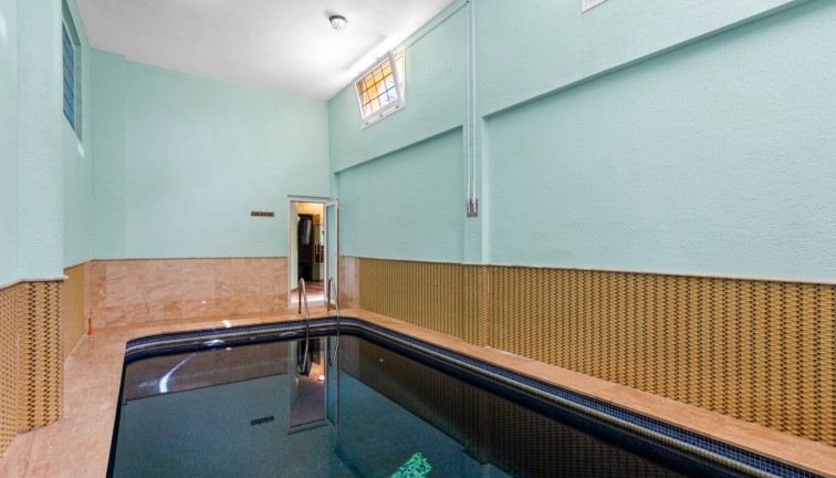 Jälleenmyynti - Erillistalo - Orihuela Costa - Playa Flamenca