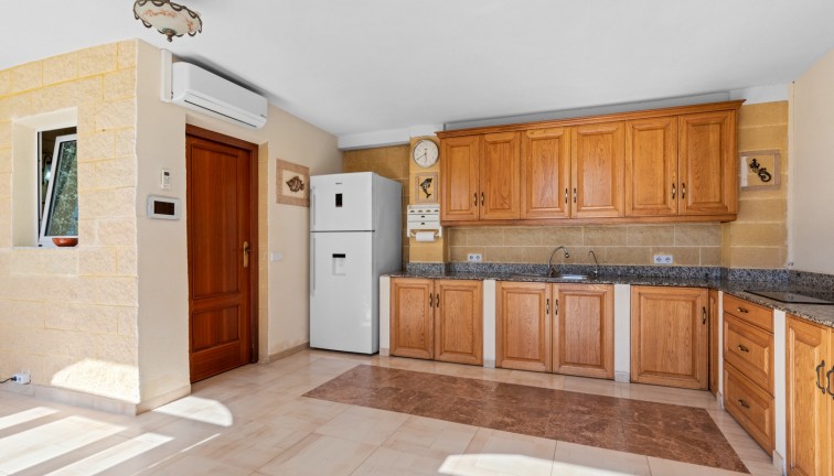 Jälleenmyynti - Erillistalo - Orihuela Costa - Playa Flamenca