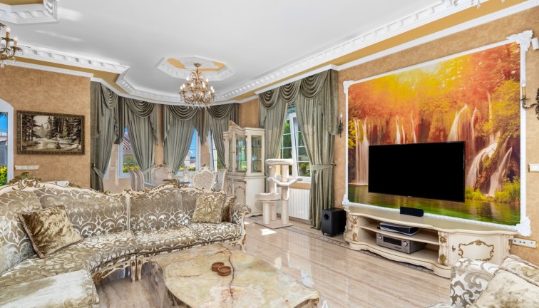 Jälleenmyynti - Erillistalo - Orihuela Costa - Playa Flamenca