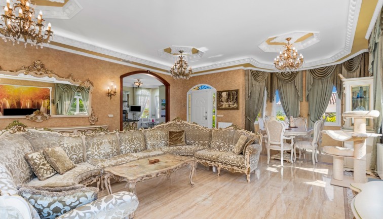 Jälleenmyynti - Erillistalo - Orihuela Costa - Playa Flamenca