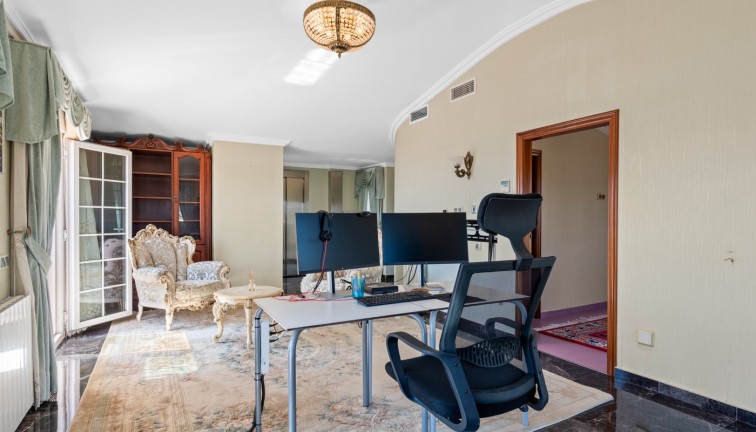 Jälleenmyynti - Erillistalo - Orihuela Costa - Playa Flamenca