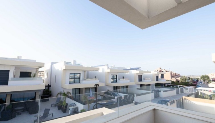 Reventa - Chalet - Los Montesinos - LOS MONTESINOS