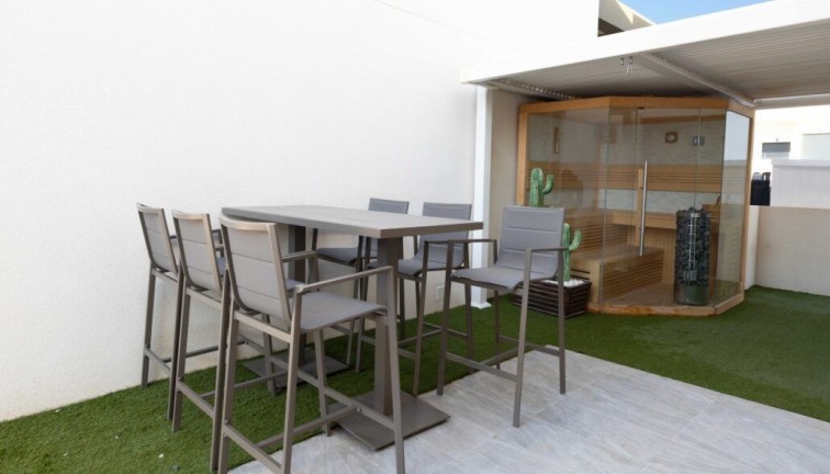 Reventa - Chalet - Los Montesinos - LOS MONTESINOS