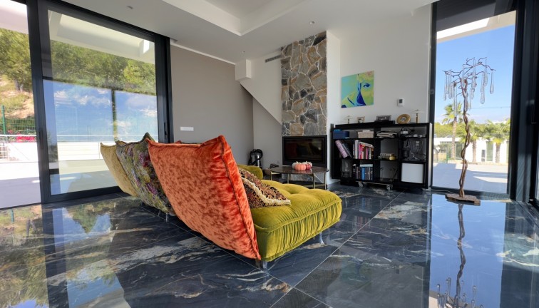 Resale - Chalet - Las Colinas