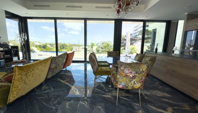 Resale - Chalet - Las Colinas