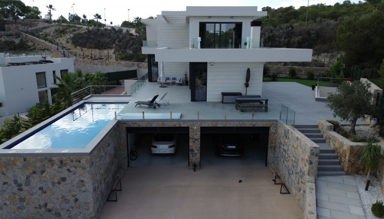 Resale - Chalet - Las Colinas