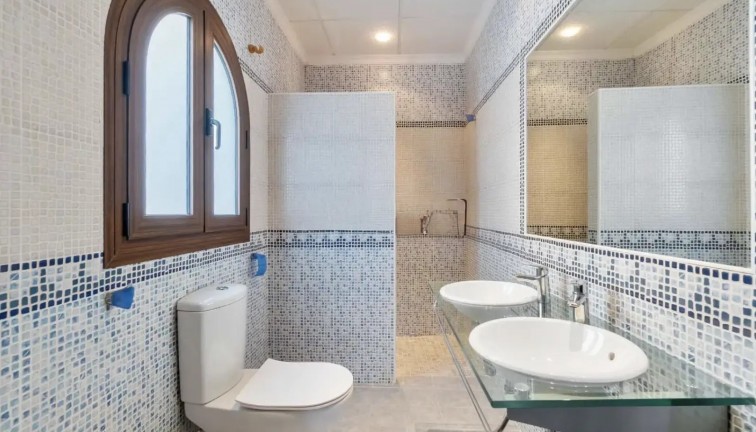 Jälleenmyynti - Erillistalo - Orihuela Costa - La Zenia