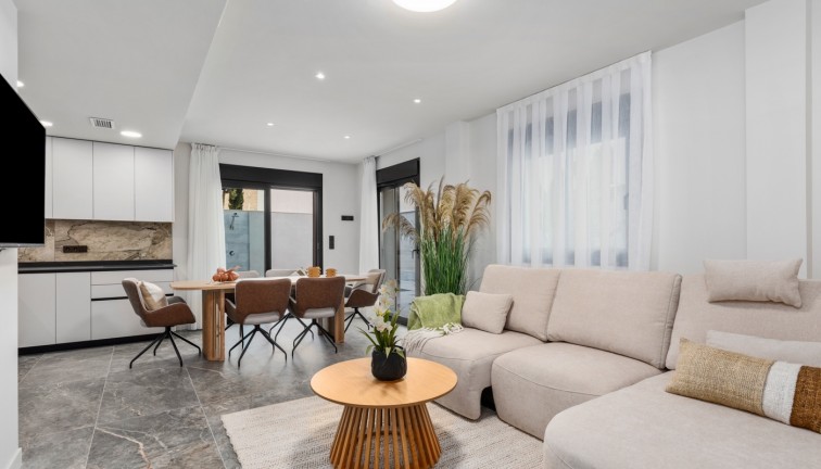 Resale - Chalet - Torre de la Horadada - TORRE DE LA HORADADA