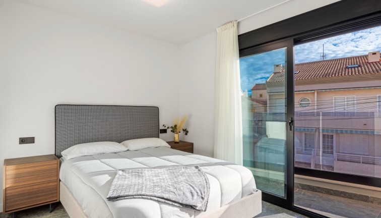 Resale - Chalet - Torre de la Horadada - TORRE DE LA HORADADA