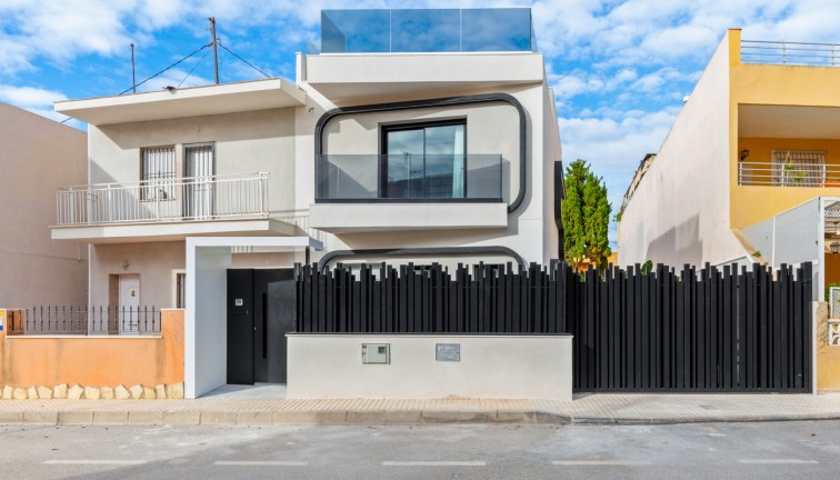 Resale - Chalet - Torre de la Horadada - TORRE DE LA HORADADA