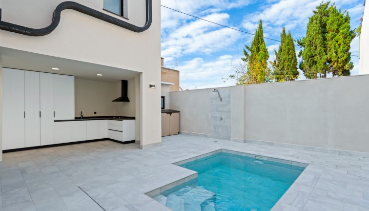 Resale - Chalet - Torre de la Horadada - TORRE DE LA HORADADA