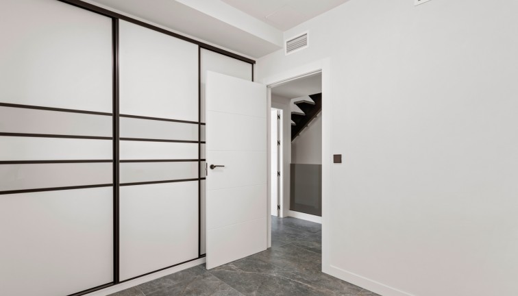 Resale - Chalet - Torre de la Horadada - TORRE DE LA HORADADA