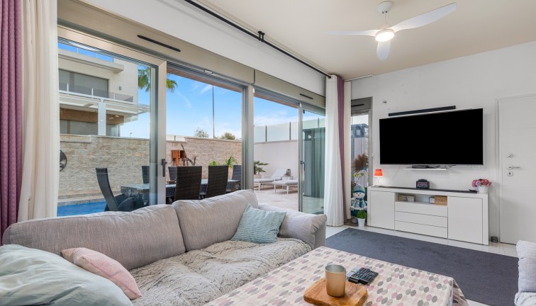 Reventa - Chalet - Orihuela Costa - Villamartín