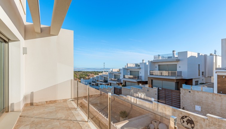 Reventa - Chalet - Orihuela Costa - Villamartín