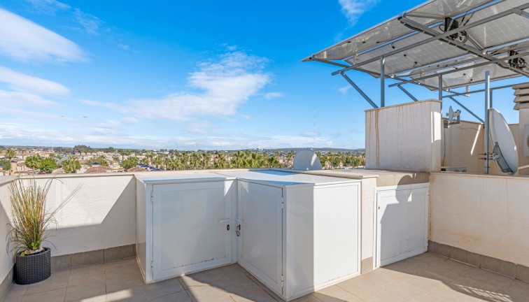 Återförsäljning -  Bostad - Översta våningen  - Guardamar del Segura