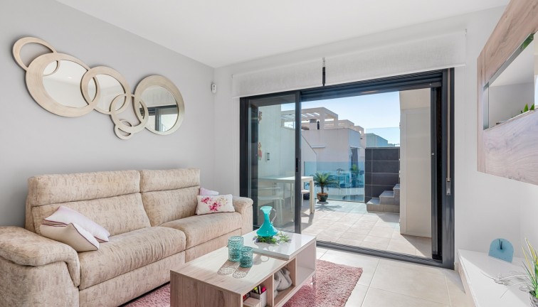 Återförsäljning -  Bostad - Översta våningen  - Guardamar del Segura