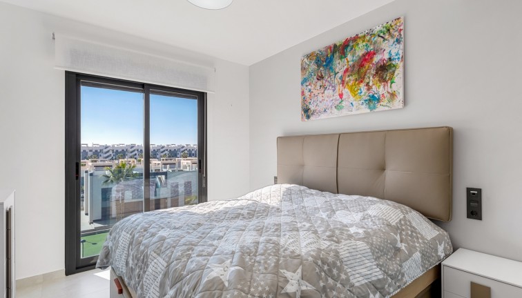 Återförsäljning -  Bostad - Översta våningen  - Guardamar del Segura