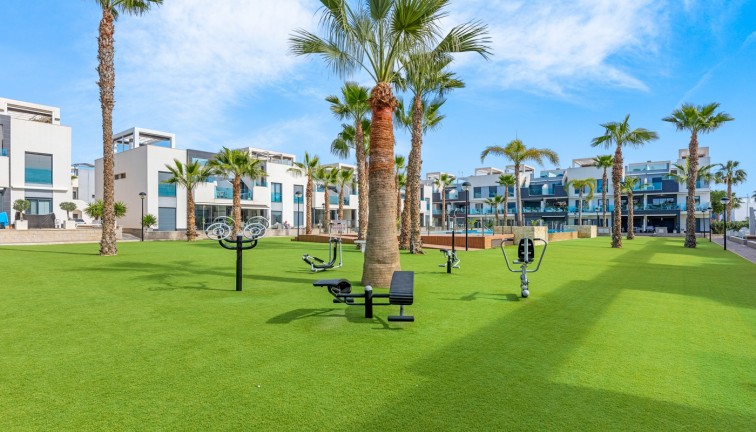 Återförsäljning -  Bostad - Översta våningen  - Guardamar del Segura