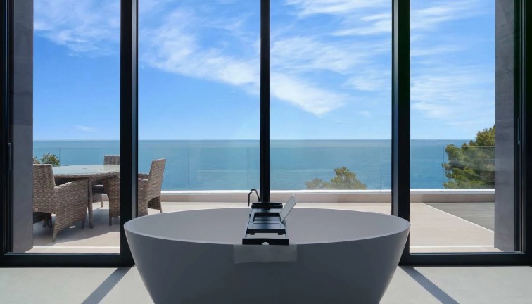 Jälleenmyynti - Erillistalo - Jávea - Arenal