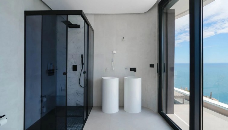 Jälleenmyynti - Erillistalo - Jávea - Arenal