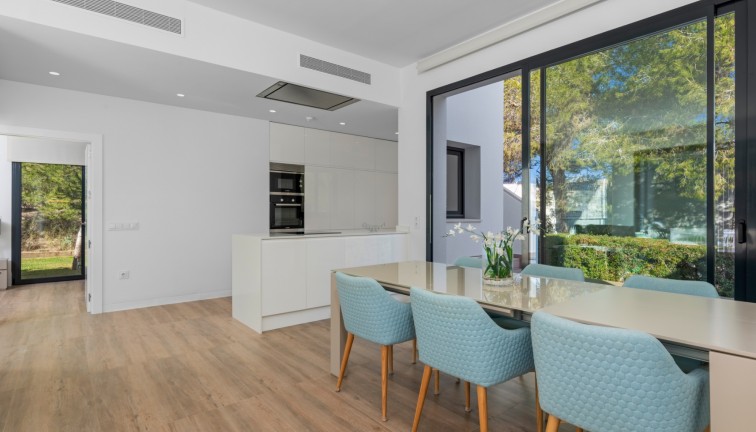 Resale - Chalet - Las Colinas