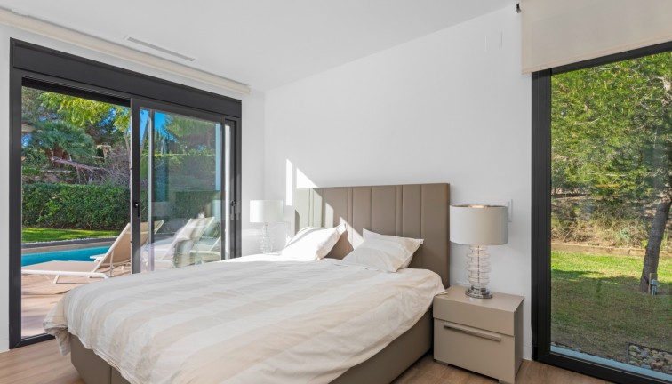 Resale - Chalet - Las Colinas