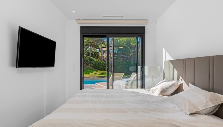 Resale - Chalet - Las Colinas