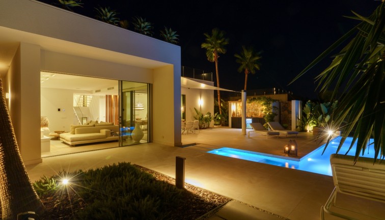 Resale - Chalet - Las Colinas