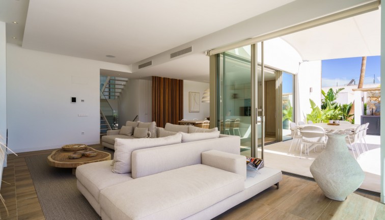 Resale - Chalet - Las Colinas