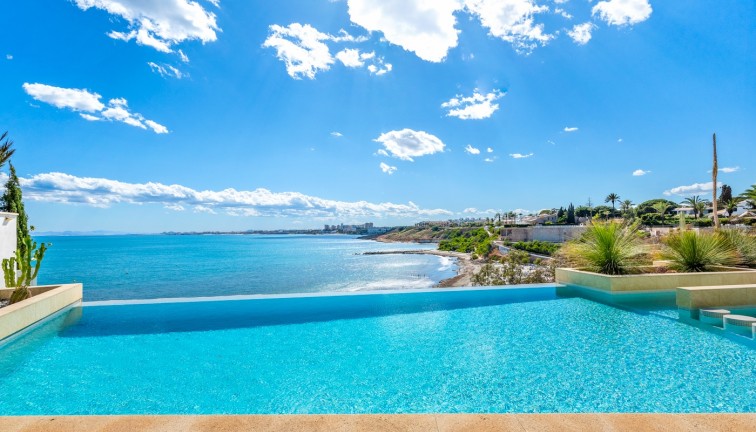 Jälleenmyynti - Erillistalo - Orihuela Costa - Cabo Roig