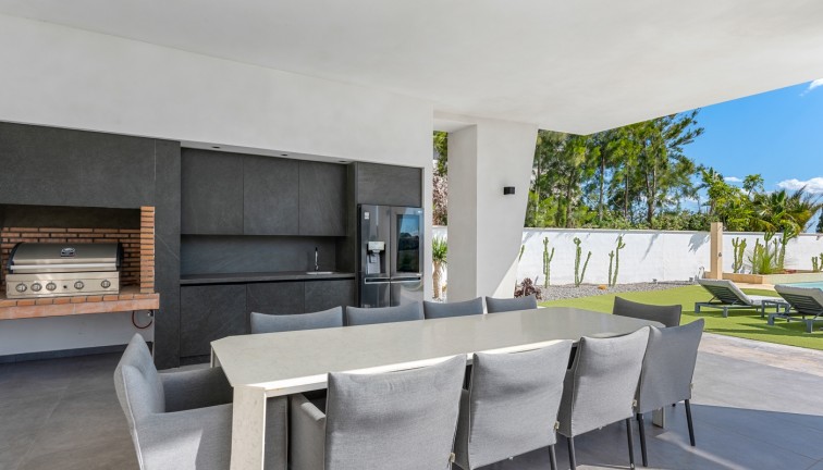 Jälleenmyynti - Erillistalo - Orihuela Costa - Cabo Roig