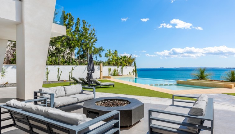 Jälleenmyynti - Erillistalo - Orihuela Costa - Cabo Roig