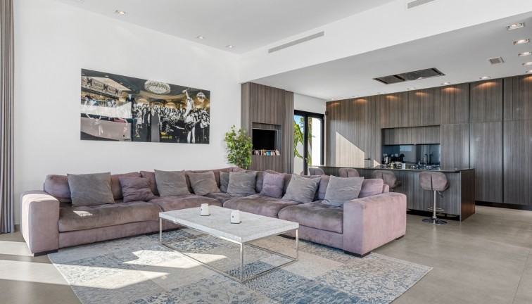 Jälleenmyynti - Erillistalo - Orihuela Costa - Cabo Roig