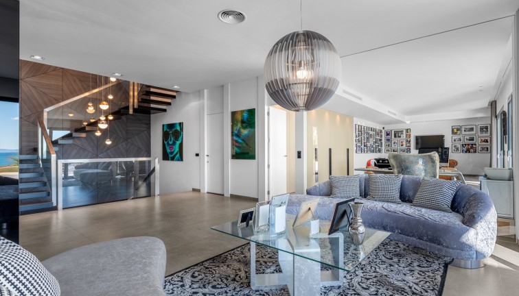 Jälleenmyynti - Erillistalo - Orihuela Costa - Cabo Roig